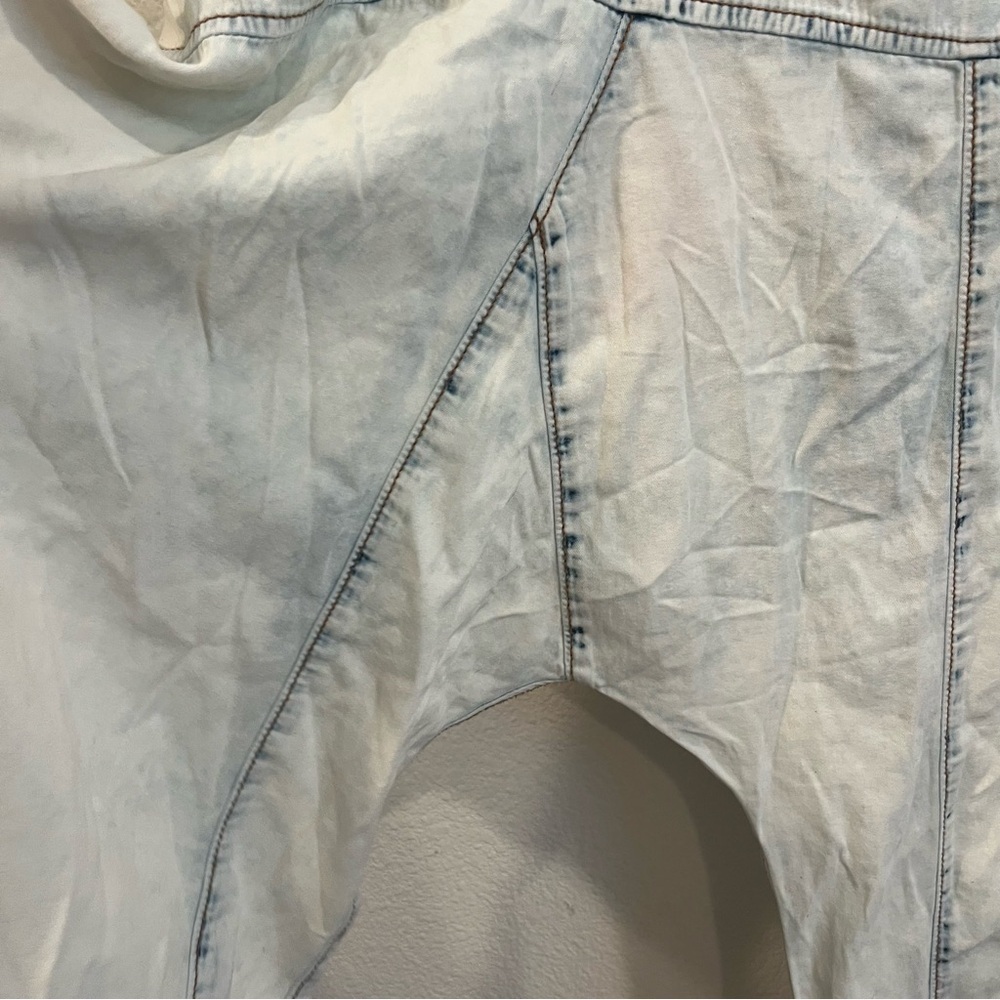 Basic Terrain Eden crop pants in white out bleach color size 1 fits small/medium - Picture 4 of 9